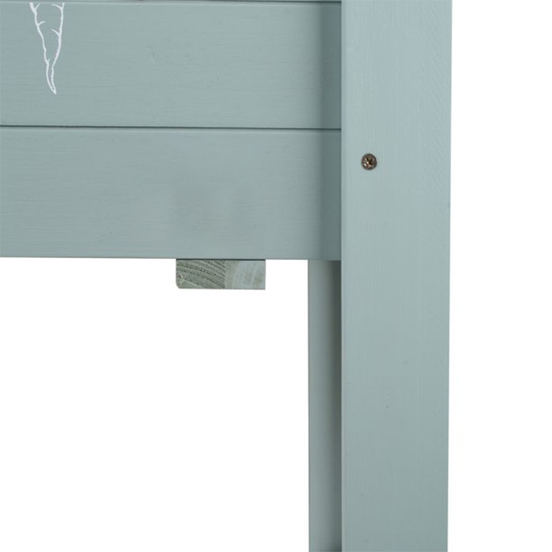 아이는 정원 침대 재배자를 키웠다