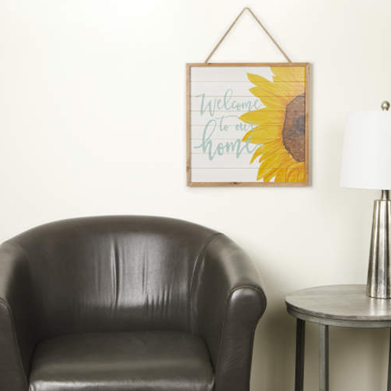'우리 집에 오신 것을 환영합니다' 해바라기 나무 벽 플라크 걸기